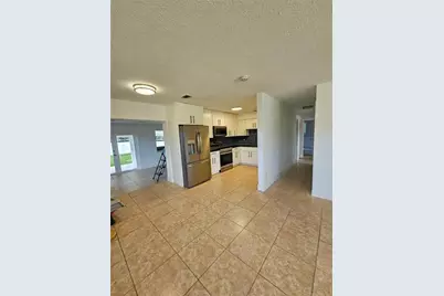 10680 SW 4th St, Sweetwater, FL 33174 - Photo 10