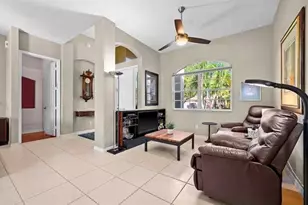 726 Grand Rapids Blvd, Naples, FL 34120 - Photo 8