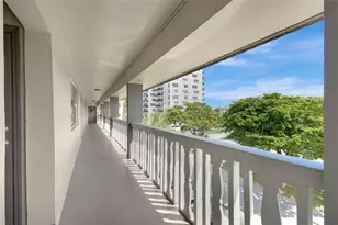 3121 NE 51st St, Fort Lauderdale, FL 33308 - Photo 10