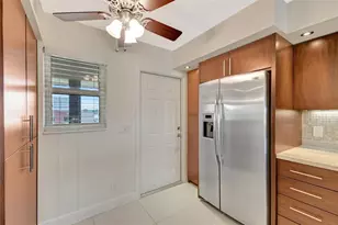 3121 NE 51st St, Fort Lauderdale, FL 33308 - Photo 14