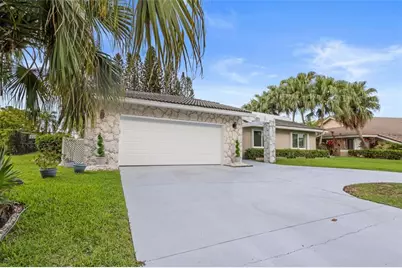 7626 NW 87th Ave, Tamarac, FL 33321 - Photo 2