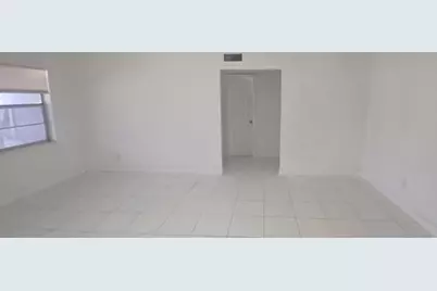 1810 S 32nd St, Fort Pierce, FL 34947 - Photo 10