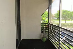 6751 N University Dr, Tamarac, FL 33321 - Photo 20