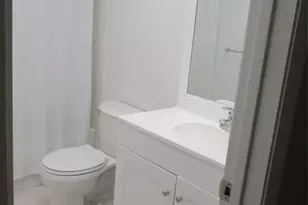 6751 N University Dr, Tamarac, FL 33321 - Photo 14