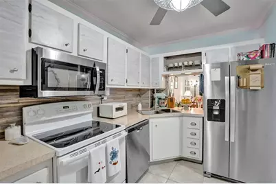 860 SE 6th Ave, Unit #312, Deerfield Beach, FL 33441 - Photo 10