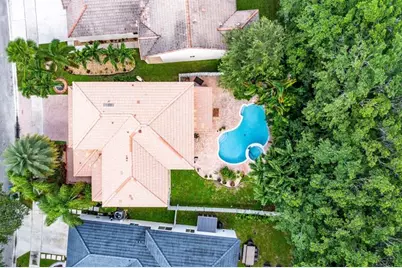 1325  Camellia Cir, Weston, FL 33326 - Photo 34