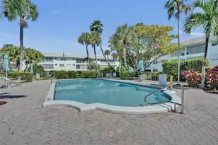 2050 NE 39th St, Lighthouse Point, FL 33064 - Photo 16