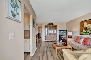 2050 NE 39th St, Lighthouse Point, FL 33064 - Photo 2