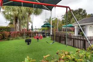 4801 Grapevine Wy, Davie, FL 33331 - Photo 36