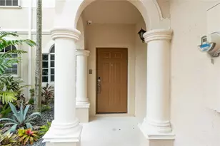 13519 SW 50th Ct, Miramar, FL 33027 - Photo 4