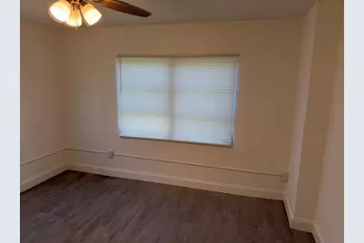 703 N 17th St, Fort Pierce, FL 34950 - Photo 4