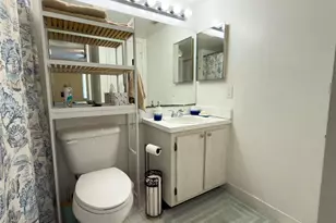 320 Knotty Pine Cir, Greenacres, FL 33463 - Photo 20