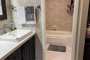 9400 Lime Bay Blvd, Tamarac, FL 33321 - Photo 20