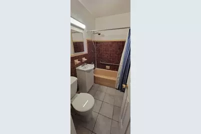 1523 NE 34th St, Oakland Park, FL 33334 - Photo 6