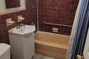 1523 NE 34th St, Oakland Park, FL 33334 - Photo 6