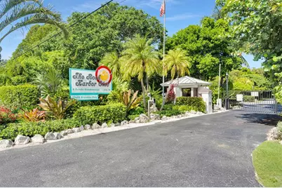 97652  Overseas Hwy, Unit #M8, Key Largo, FL 33037 - Photo 1