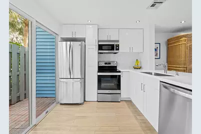 1989 NE 15th Ave, Unit #1989, Fort Lauderdale, FL 33305 - Photo 8
