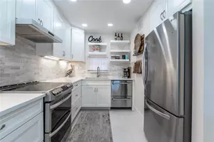 9411 N Hollybrook Lake Dr, Pembroke Pines, FL 33025 - Photo 1