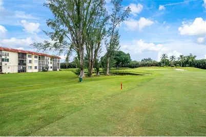 9411 N Hollybrook Lake Dr, Unit #310, Pembroke Pines, FL 33025 - Photo 20