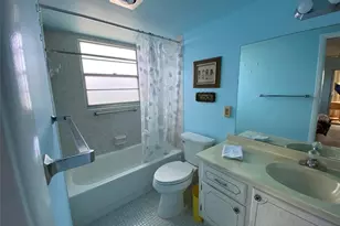 4101 Oakridge V, Deerfield Beach, FL 33442 - Photo 12