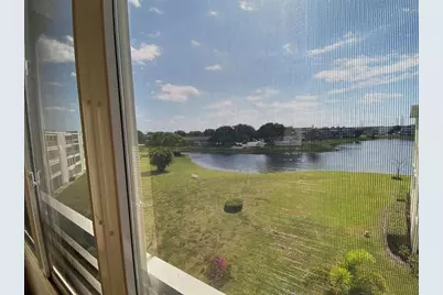 4101  Oakridge V, Unit #4101, Deerfield Beach, FL 33442 - Photo 18