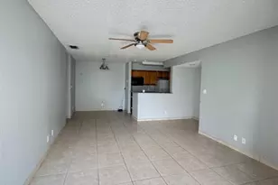 2866 S University Dr, Davie, FL 33328 - Photo 6
