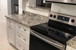 5273 NE 17th Ave, Pompano Beach, FL 33064 - Photo 10