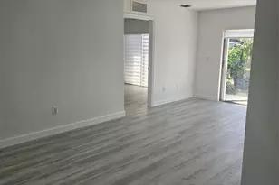 7327 NW 173rd Dr, Hialeah, FL 33015 - Photo 4