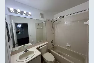 6756  Sienna Club Drive, Unit #6756, Lauderhill, FL 33319 - Photo 24