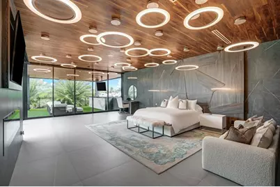 671  Middle River Dr, Fort Lauderdale, FL 33304 - Photo 68