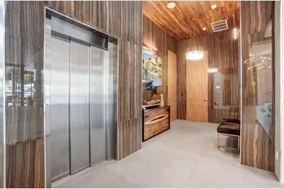 671  Middle River Dr, Fort Lauderdale, FL 33304 - Photo 58