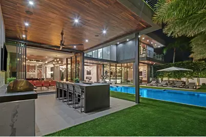 671  Middle River Dr, Fort Lauderdale, FL 33304 - Photo 82