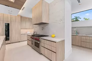 1626 E Lake Dr, Fort Lauderdale, FL 33316 - Photo 16