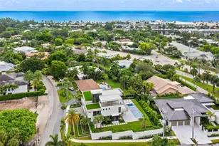 1626 E Lake Dr, Fort Lauderdale, FL 33316 - Photo 68