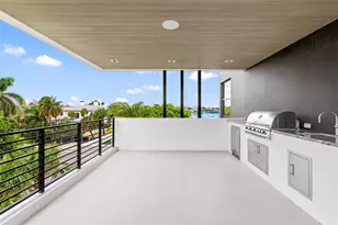 1626 E Lake Dr, Fort Lauderdale, FL 33316 - Photo 44