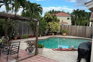 12757 NW 11th Ct, Sunrise, FL 33323 - Photo 12