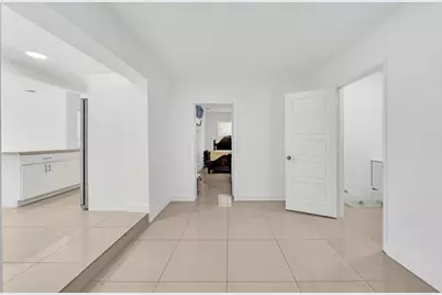 16010 NE 5th Ave, Miami, FL 33162 - Photo 34