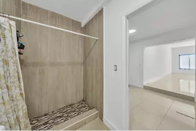 16010 NE 5th Ave, Miami, FL 33162 - Photo 30