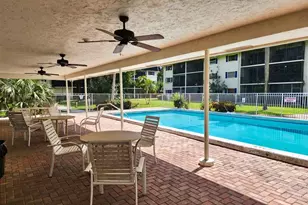 5090 SW 64th Ave, Davie, FL 33314 - Photo 22