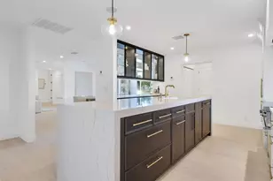 735 NE 6th St, Boca Raton, FL 33432 - Photo 16