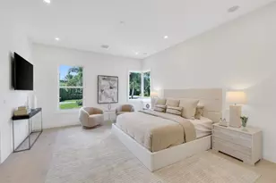 735 NE 6th St, Boca Raton, FL 33432 - Photo 32