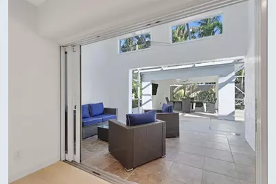 735 NE 6th St, Boca Raton, FL 33432 - Photo 22