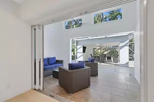 735 NE 6th St, Boca Raton, FL 33432 - Photo 22