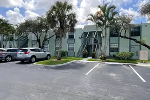 7396 NW 18th St, Margate, FL 33063 - Photo 16