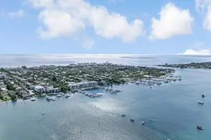 1122 Beach Rd, Singer Island, FL 33404 - Photo 32