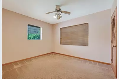 1122  Beach Rd, Singer Island, FL 33404 - Photo 20