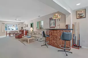 1122 Beach Rd, Singer Island, FL 33404 - Photo 8