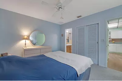 1122  Beach Rd, Singer Island, FL 33404 - Photo 16