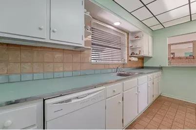 1122  Beach Rd, Singer Island, FL 33404 - Photo 14