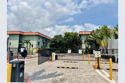 809 W Oakland Park Blvd, Unit #J12, Oakland Park, FL 33311 - Photo 18